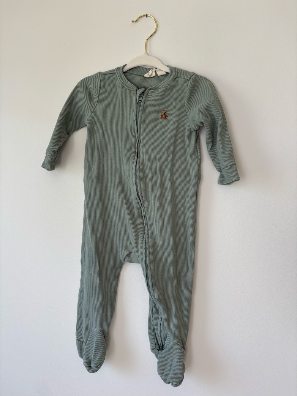🪴2/20 GAP Sage Green Ribbed Footed One-Piece